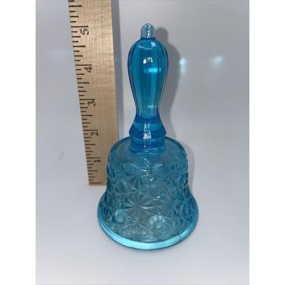 Vintage Mosser Turquoise Blue Cut Glass 5"x3" Daisy and Button Bell - Picture 1 of 2